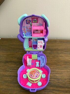 Polly Pocket Puppy Mini Play Set